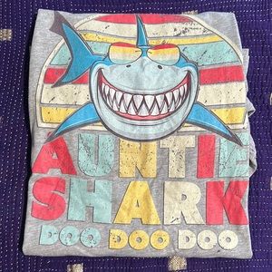 Bella Canvas Gray Auntie Shark Doo Doo Doo Tshirt Sz 2X